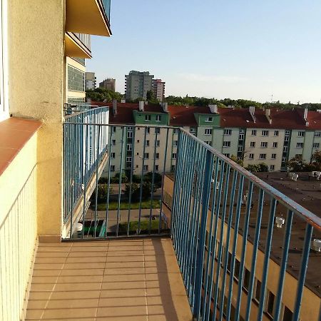 ヴロツワフApartament Ostrowskiegoアパートメント エクステリア 写真